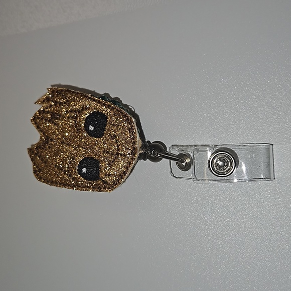Groot badge holder - Picture 2 of 5